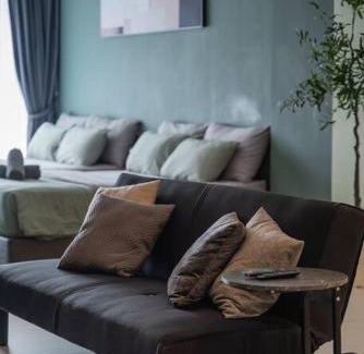 Tanjung Bungah Appartement | Deluxe Seaview Suite Twin Bed by The Only Bnb