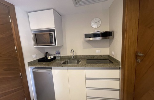 Heliopolis Appartement | Deluxe Studio King - 5 min away from the Airport