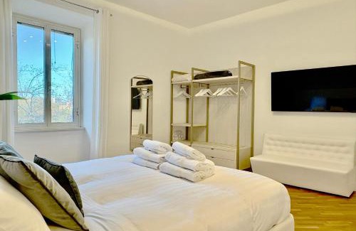 Testaccio Appartement | DELUXE Suite, top floor stunning view!