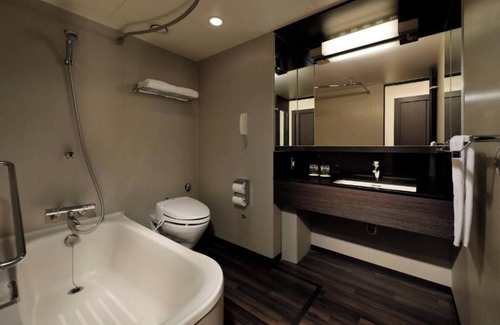 Takanawa Hôtel | Deluxe Twin Room hotel with AC, fitness room, WiFi in brilliant Minato City