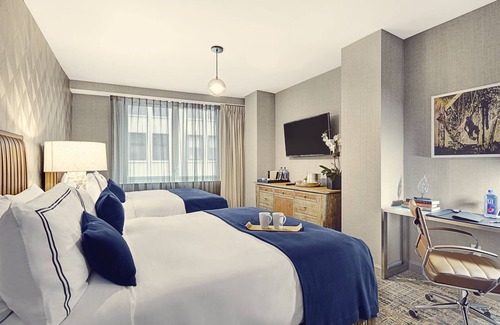 Financial District Hôtel | Deluxe Two Queen Bedded Room at The Artezen Hotel, Minutes to Central Park