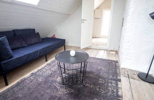 Stavanger Maison | Den Gule Døren