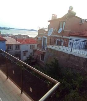 Ayvalik City Center Appartement | Deniz Manzaralı Müstakil ev Aybalik