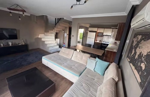 Kusadasi Villa | Denize 5 Dakika Mesafede, Merkezde Konforlu Villa