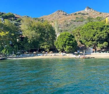 Marmara Hôtel | Denizevi Karvunyi
