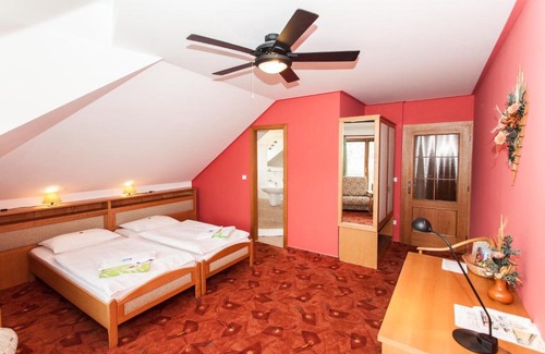 Tetcice Maison | Depandance Hotel u Crlíků