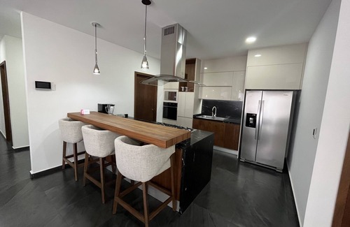 Zapopan Appartement | Departamento de 2 recamaras a 10 min de parque metropolitano.