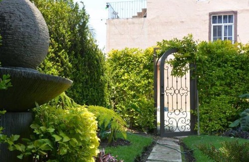 Cuernavaca Appartement | Departamento Planta Baja en condomino con Alberca y Vigilancia