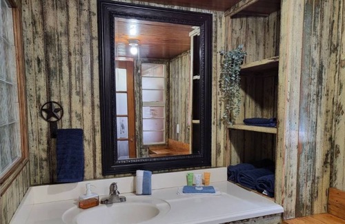 Laguna Park Appartement | Derekville #8 - Private Unit - Gated Pool