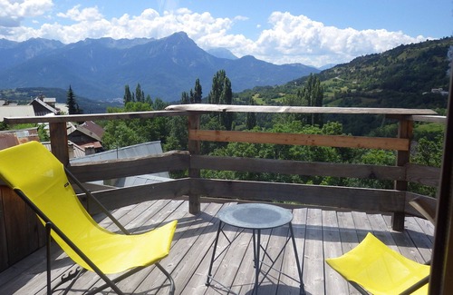 Reallon Maison | Dernière maison avant la montagne !