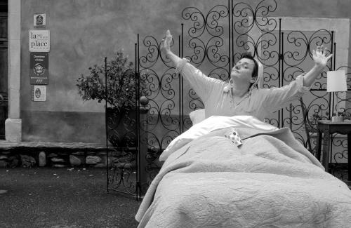 Herepian Lit Et Petit-Déjeuner | Des Lits Sur La Place
