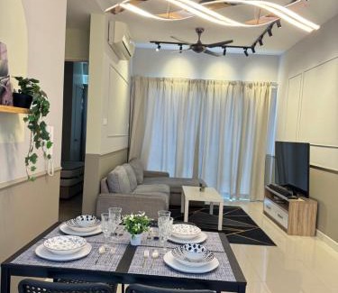 Pengkalan Tentera Udara Diraja Malaysia Appartement | Desa Green Home Stay