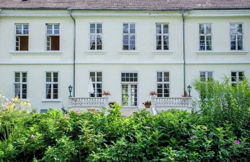 Behren-Luebchin Maison | Description