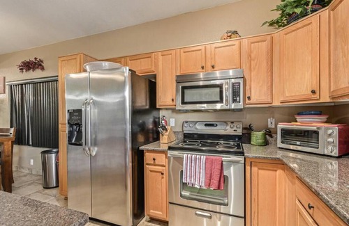 Chandler Maison | Desert Dame CHIC Family Retreat FREE POOL HEAT!