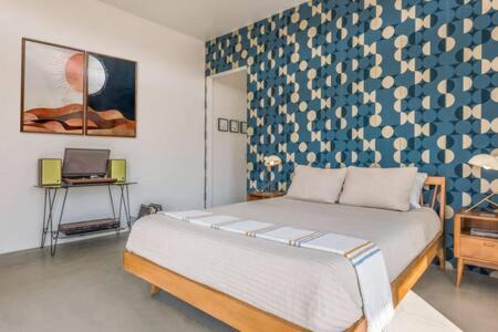 Yucca Valley Maison | Desert Diamond- Joshua Tree Cowboy Pool and Spa