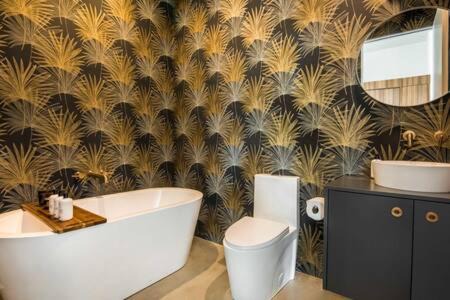 Yucca Valley Maison | Desert Diamond- Joshua Tree Cowboy Pool and Spa