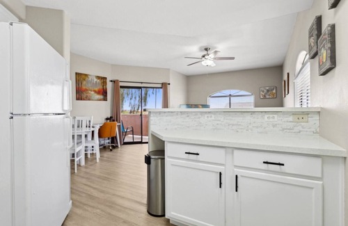Maryvale Copropriété | Desert Gem; 1BR Condo Near Stadium & Westgate