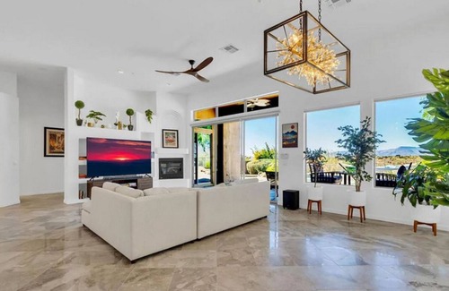 Legend Trail Maison | Desert Oasis 3-bedroom House in Beautiful Scottsdale, AZ
