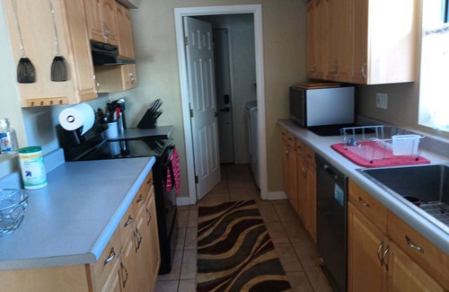 Drexel Heights Maison | Desert Oasis of Tucson. Charming 3-bedroom home w/ gazebo and swimming pool
