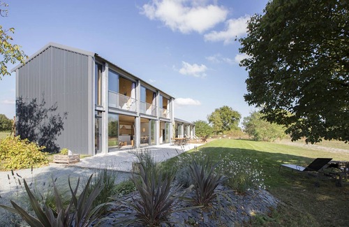 Grosbreuil Cottage | Location design et nature avec piscine intérieure à 17 km des Sables d'Olonne