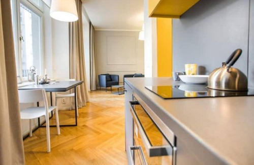 Andel Appartement | ⚡️ 𝓓𝓮𝓼𝓲𝓰𝓷 𝓐𝓷𝓭𝓮𝓵, WalkScore 99%, Balcony for smokers
