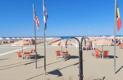 Lido di Camaiore Appartement | Design apartment on the beach