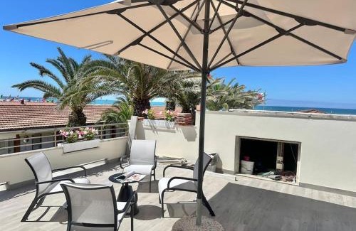 Lido di Camaiore Appartement | Design apartment on the beach