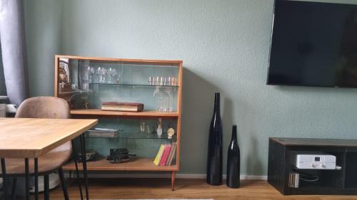 Falkensee Appartement | Design Apartment, Klimaanlage, privat Parkplatz, Wallbox, NETFLIX, DominosPizza