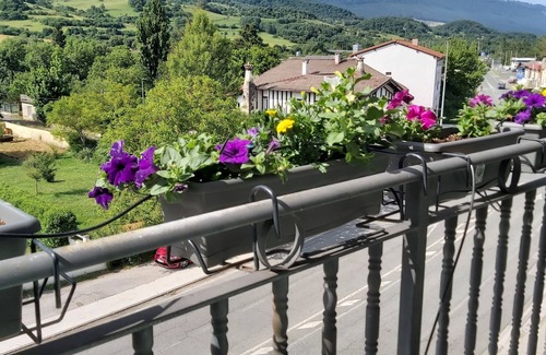 Alsasua Appartement | Design, authenticity, comfort, views. Ideal for visiting Navarra and the Basque Country