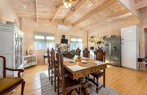 Albufeira Chalet De Ski | Design Chalet in Albufeira With Private Pool