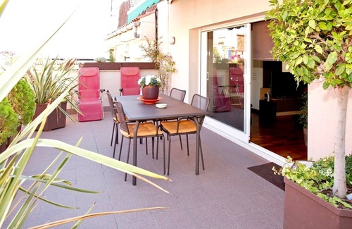 El Putget i Farro Appartement | Spectaculaire moderne Uptown Duplex