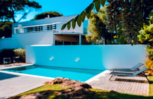 Quinta da Marinha Villa | Design Villa w/ Swimming Pool - Quinta da Marinha