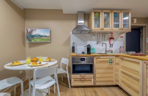 Lordelo do Ouro e Massarelos Appartement | Designed Flat w/ Mezzanine and Terrace