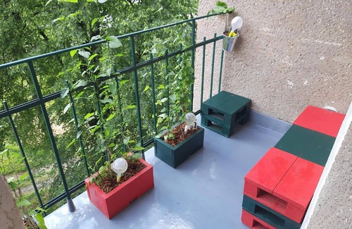 Ostrava Appartement | Designer 2-bedroom apartment with balcony, WiFi, and AC in Ostrava