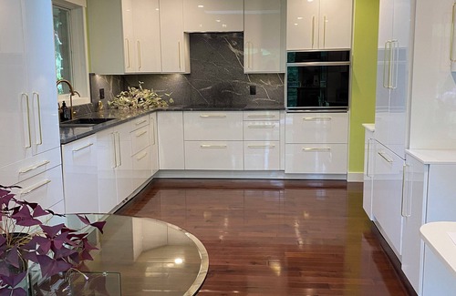 Stratford Maison | Designer 3-bedroom home near downtown in park like setting