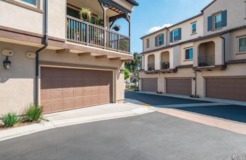El Monte Maison | Designer 3BR El Monte Retreat Near DTLA & Pasadena