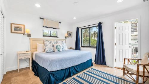 Juno Beach Appartement | Designer Beachside Serenity Steps to the Beach!