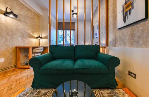 Old Town Appartement | Designer Central Getaway