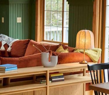Margaretville Maison | Designer Chalet with Hot Tub and Fire Pit