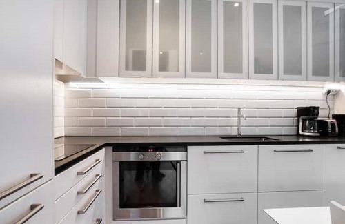 Sollentuna Maison | Designer house Stockholm - Arlanda Metro line