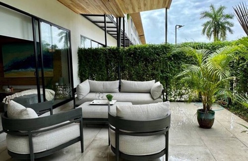 Puntarenas Copropriété | Designer Modern vibe -walk to Beach in Tambor