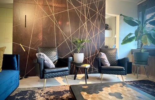 Sint-Amandsberg Appartement | Desk Till Dawn