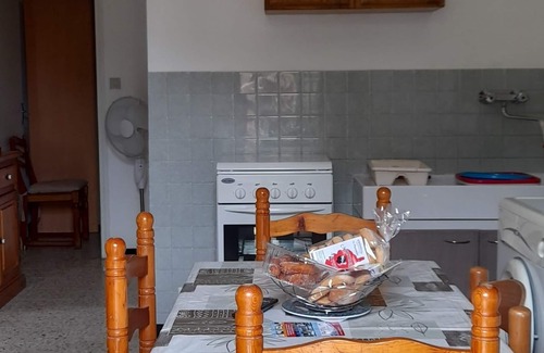Prunete Appartement | Dessous de Villa à 150 mètres de la plage