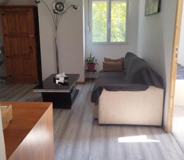 La Malachere Appartement | Destinée Esterel Espace privé dans propriété avec accès piscine