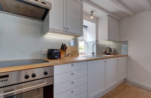 Salthouse Cottage | A self catering cottage that sleeps 4 guests in 2 bedrooms
