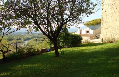 Theze Maison | Maison de village indépendante , classée 3 étoiles vue sur la Durance.