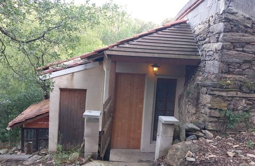 Boule-d'Amont Maison | Grange indépendante dans un Mas catalan en pleine nature. Coin salon, cuisine...