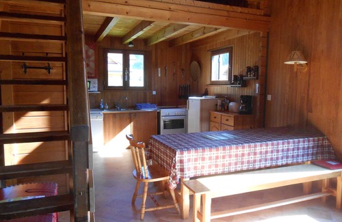 Lamoura Chalet De Ski | Chalet indépendant, très bien situé dans un ensemble de 29 chalets très calme.