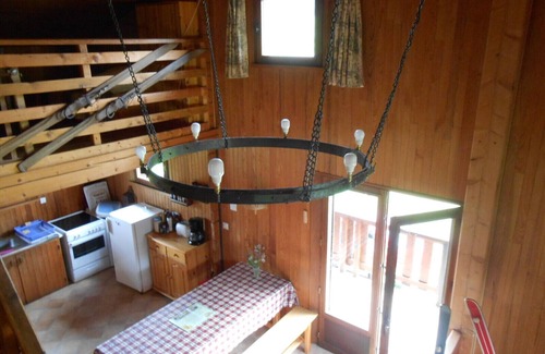 Lamoura Chalet De Ski | Chalet indépendant, très bien situé dans un ensemble de 29 chalets très calme.