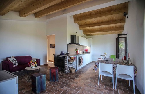 Serra de' Conti Maison | Maison de vacances indépendante et confortable dans la région viticole avec un superbe panorama